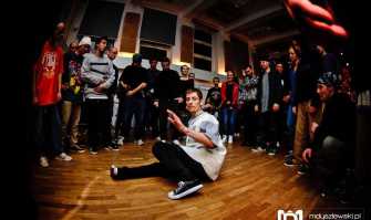 La breakdance a Bari: sei sopravvissuti si sfidano in ''battle'' con le altre ''crew''